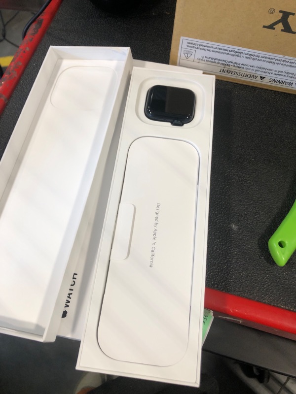 Photo 1 of ** SEALED, OPENED FOR SERIAL NUMBER**
Apple Watch SE (2nd Gen) [GPS 40mm] Smartwatch with Midnight Aluminum Case with Midnight Sport Band S/M. Fitness & Sleep Tracker, Crash Detection, Heart Rate Monitor