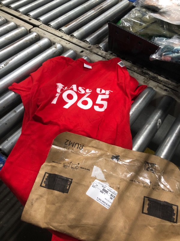 Photo 1 of ** 1965**
Class of 1965 Graduation Class T-Shirt L