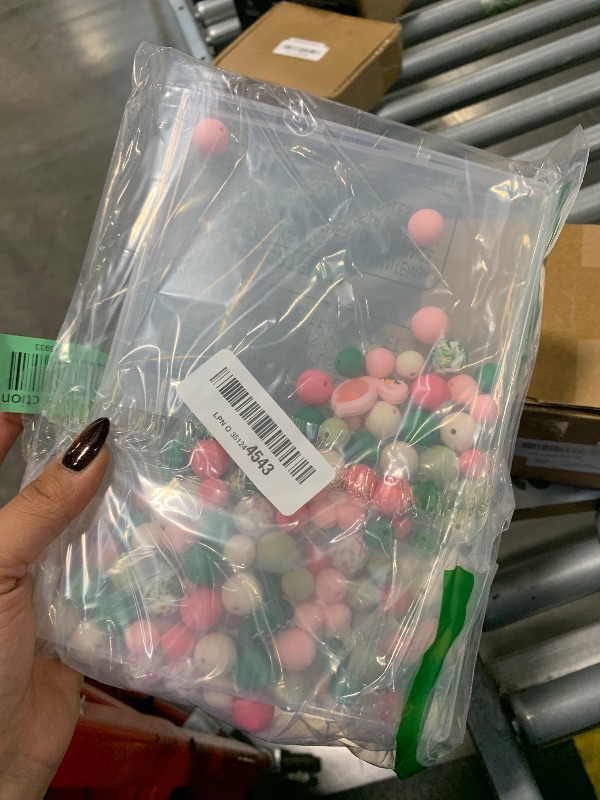 Photo 1 of 120pcs Silicone Beads for Keychain Making,Focal Beads and 15mm 12mm Silicone Beads for Pens Bracelet Making DIY kit (Flamingo)