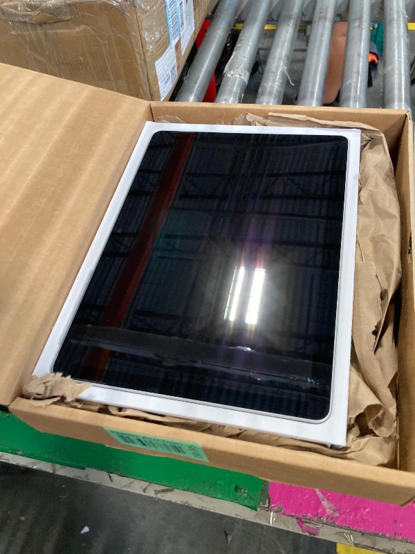 Photo 1 of ** USE FOR PARTS**
Microsoft Surface Go 3 - 10.5" Touchscreen - Intel® Pentium® Gold - 4GB Memory - 64GB eMMC - Device Only - LTE - Platinum (Latest Model)