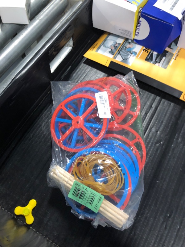 Photo 1 of ***MISSING PARTS***
Large Plastic Toy Project Wheels and Axles, for Mousetrap Car and Rubber Band Car Projects, 20 Wheels, 20 Rubber Bands, 10 Dowels       