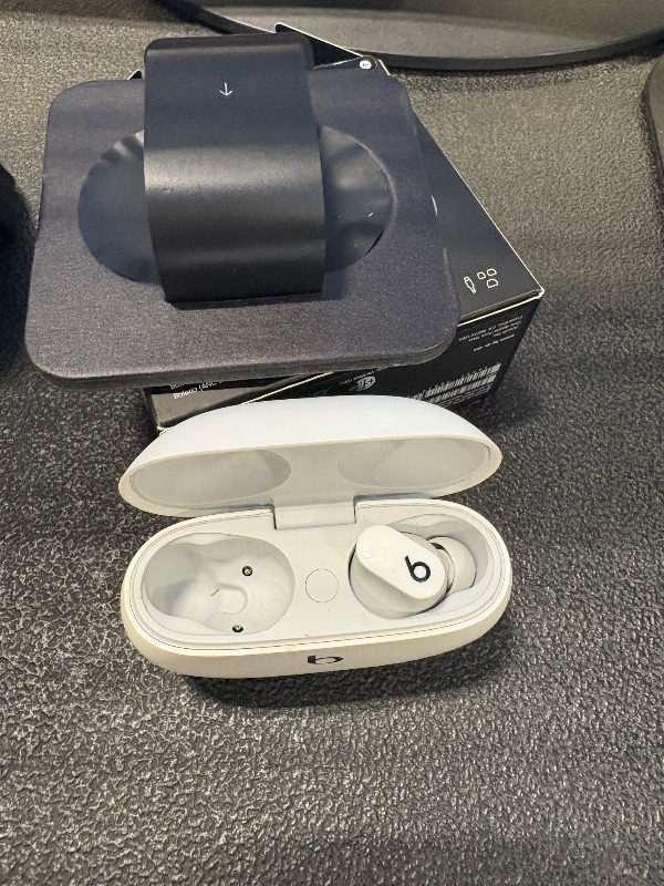 Photo 1 of **MISSING RIGHT EARBUD**
Beats Studio Buds - True Wireless Noise Cancelling Earbuds - Compatible with Apple & Android, Built-in Microphone, IPX4 Rating, Sweat Resistant Earphones, Class 1 Bluetooth Headphones - White