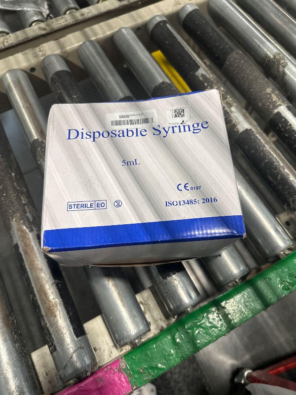 Photo 1 of 100 Pack Disposable 5ml/cc Lab Syringes with 22Ga 1.25 Inch Needle Luer Lock, Individually Sealed Packed