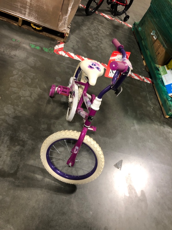Photo 1 of ****RETURNS ARE NOT ACCEPTED****Dynacraft Magna Star Burst 16" Children's Bike