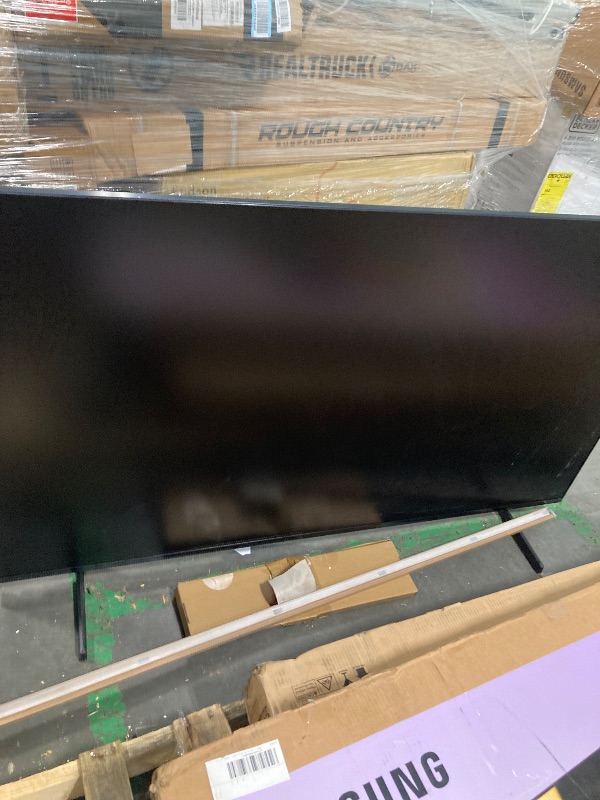 Photo 1 of 
Hisense 65-Inch Class QLED 4K S7N CanvasTV™ Series Dolby Vision HDR Google Smart TV (65S7N) - 144Hz, Art Mode, Anti-Glare Panel, Hi-Matte Display, Frame & UltraSlim Wall Mount Included
