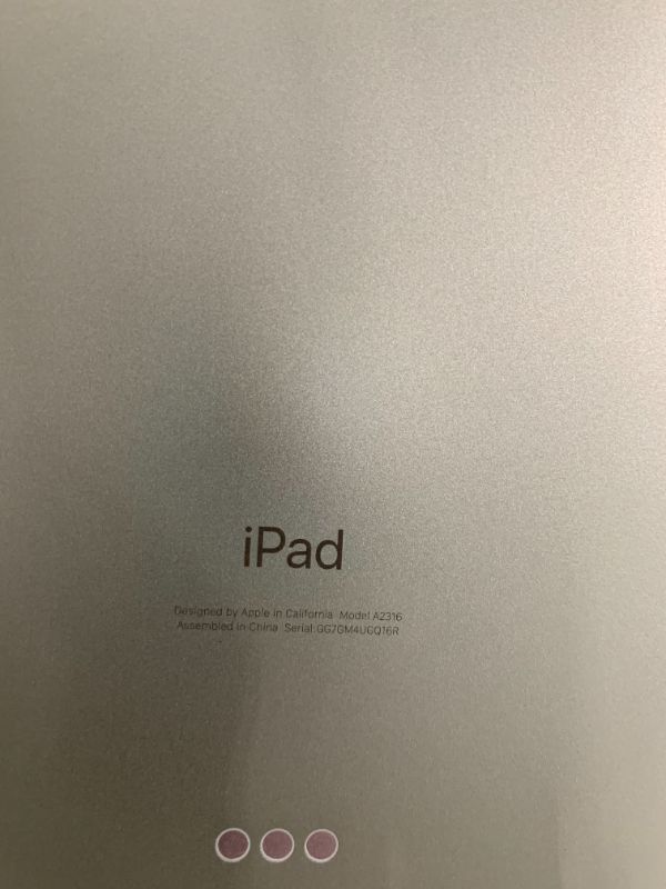 Photo 1 of 2020 Apple iPad Air (10.9-inch, Wi-Fi, 64GB) - Green (4th Generation)