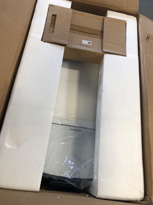 Photo 1 of ***HEAVY ITEM***WOODBRIDGE B0931S Voice Control Smart Bidet Toilet with 1.28 GPF Dual Flush Auto Open & Close,Foot Sensor,1000 Gram Map Flushing Score,Movement Drying,Chair Height Design and Cleaning Foam Dispenser