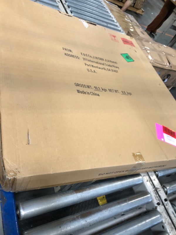 Photo 1 of Madison Park Round Mirror, Metal Frame Circle Mirror 36 inch, Wall Art Decor Mounted Hanging for Entryway, Bathroom, hallway, Living Room, Vanity, Marlowe, Gold