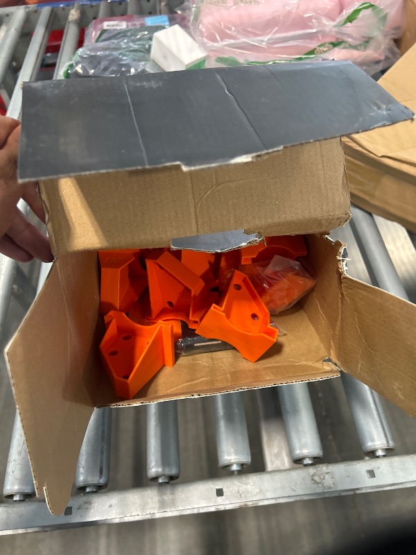 Photo 1 of ***MISSING 5 PARTS**Saker Laminate Flooring Tools, 65-Piece Wood Flooring Installation Kit with 60 Flooring Spacers,Tapping Block with Handle, Pull Bar, 10”Contour Gauge, Rubber Mallet, Tape Measure