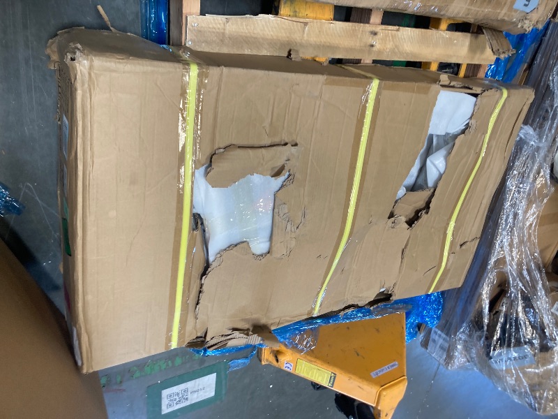 Photo 1 of ***missing hardware***
kehosx Universal Truck Bed Rack Roll Bars with Cargo Basket,Truck Bed Accessories Roll Bars,Fit for Colorado/Canyon,Ford Ranger,Nissan Frontier/Titan,Toyota Tundra,Dodge Datoka,Honda Ridgeline