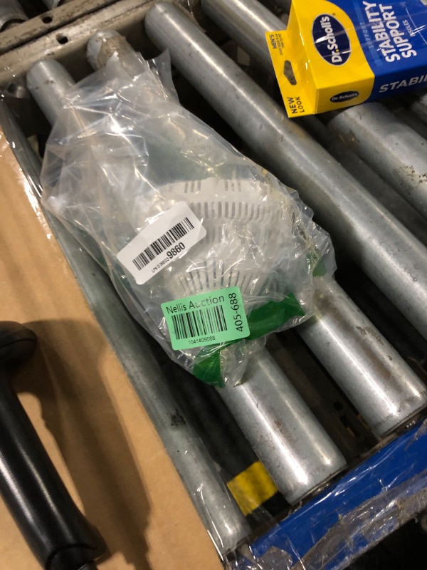 Photo 1 of (Updated) BR30 30W LED Light Bulb, 250-300W Equivalent, 5000K Daylight, 4000lm Super Bright Bulb, Non-Dimmable, CRI80, E26 Base, Floodlight for Warehouse Supermarket Logistic Center Church