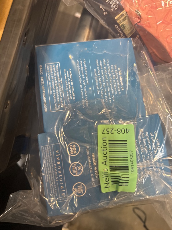 Photo 1 of ***AS IS / NO RETURNS -  FINAL SALE***
***BUNDLED BAG OF  ***
