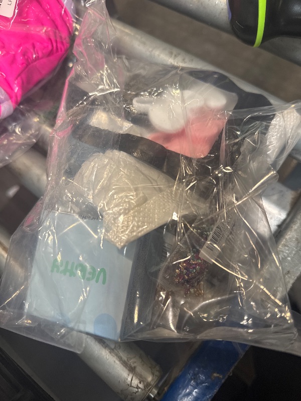Photo 1 of ***BUNDLED BAG OF  ***
***AS IS / NO RETURNS -  FINAL SALE***
