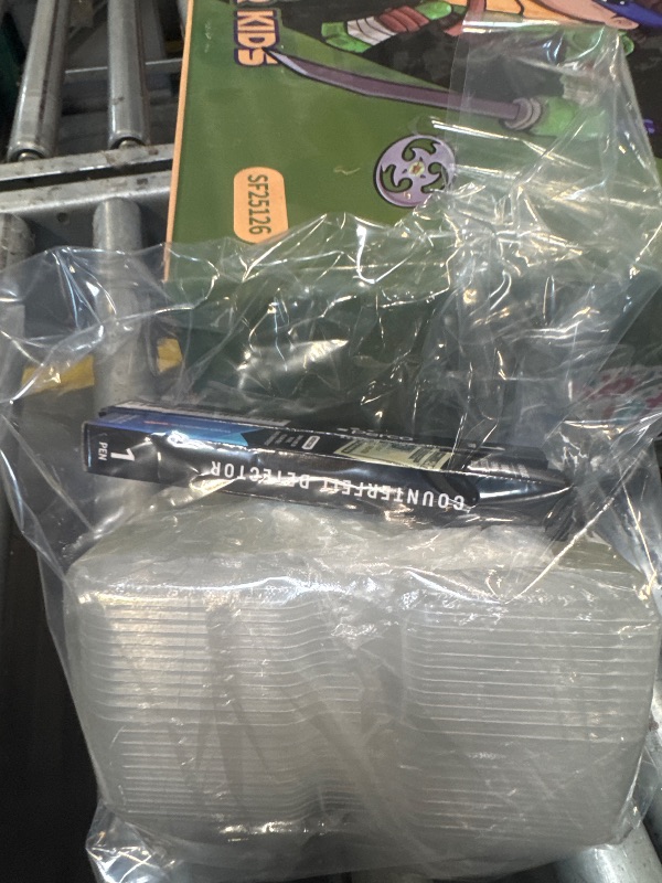 Photo 1 of ***AS IS / NO RETURNS -  FINAL SALE***
***BUNDLED BAG OF  ***

