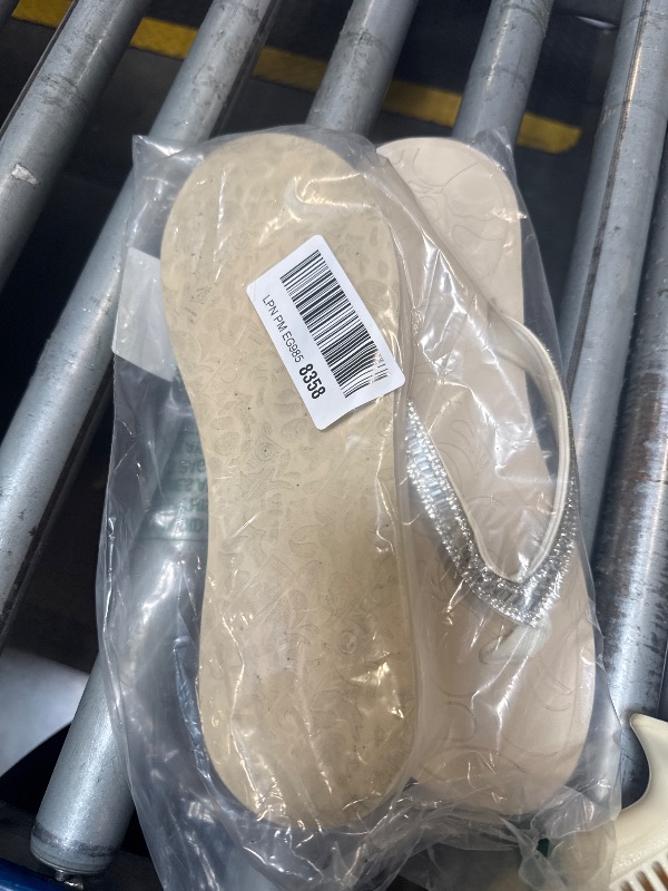 Photo 1 of ONCAI Women's Flip Flops with Rhinestone, Arch Support Yoga Mat Comfort Walking Summer Beach Thong Sandals with Plantar Fasciitis Rubber Soles Ivory White Size 9