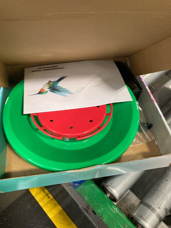 Photo 1 of ***similar***FEED GARDEN 2 Pack 16 OZ Hummingbird Feeders for Outdoor 5 Feeder Ports Ant Bee Proof Leak-Proof Cleaning Brushes Nectar Easy Clean Fill Bird Feeder for Garden Red Décor