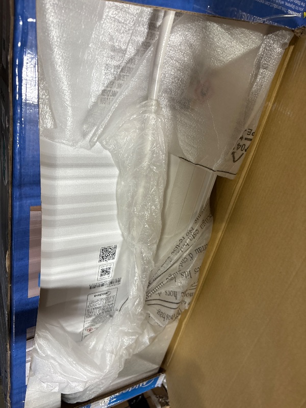 Photo 1 of ***broken wheels***
Midea MAP05S1AWT-A Air Conditioner, 8,500 BTU-Smart, White