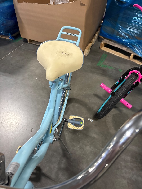Photo 1 of **FINAL SALE -NO REFUNDS**Huffy 26" Nel Lusso Cruiser Bike, Fits Riders 5'0"+, Light Blue, Adult, Women's

