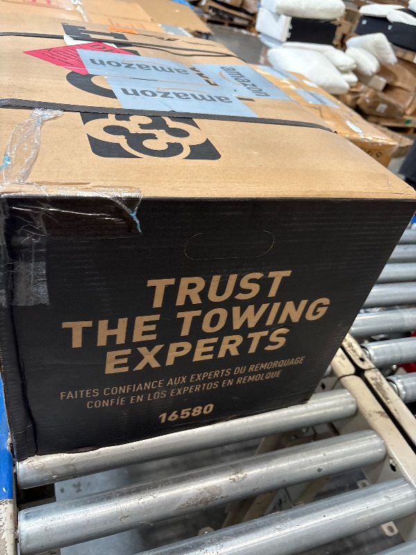 Photo 1 of **FACTORY SEALED AS SHOWN IN PHOTOS**
CURT 16093 A25 5th Wheel Hitch, 25,000 lbs, Select Chevrolet Silverado, GMC Sierra 2500, 3500 HD, 8-Foot Bed Puck System