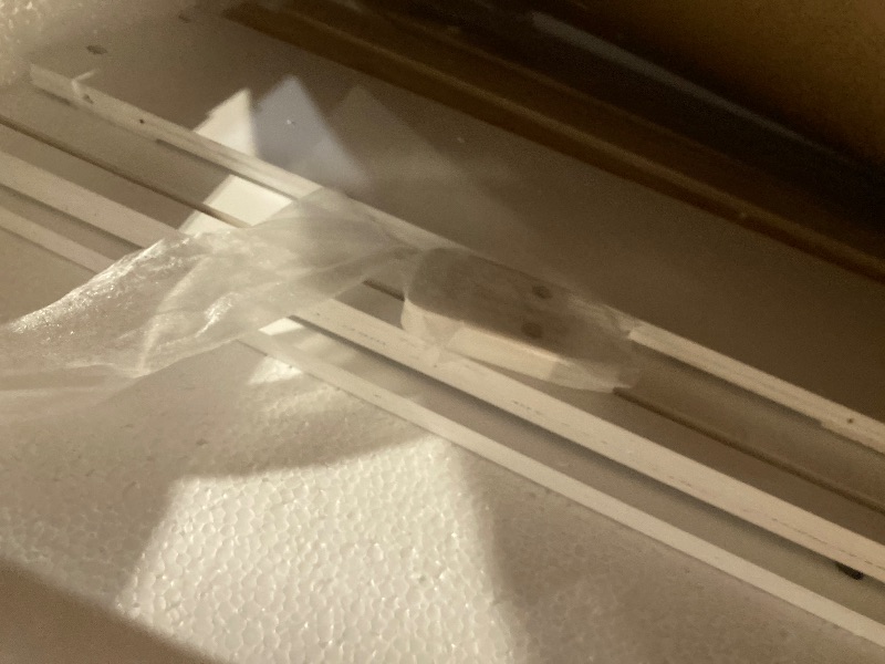 Photo 1 of ***MISSING HARDWARE***
Ball & Cast Twin Size Daybed with 2 Large Storage Drawers,Day Bed Frame W/Cottage-Style Bedboard & Classic Arched Silhouette Design,Wood Slats Support,for Bedroom,Living Room,Apartment,White