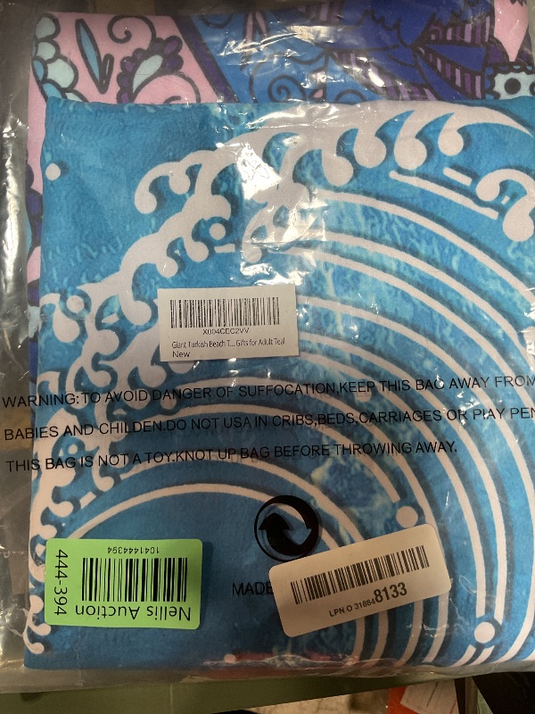 Photo 1 of Giant Turkish Beach Towel Blanket 85x75 Cotton XXL Extra Large Oversided Bath Pool Blankets XL Huge Thick Bed Sand Free Throw Towels Picnic Outdoor Big Quilt Necessities Cloud Gifts for Adult Teal