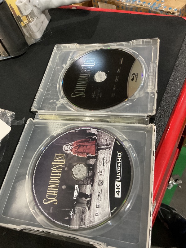Photo 1 of **4K DISC MAY NOT WORK**Schindler's List (Limited Edition Steelbook) [4K Ultra HD + Blu-ray + Digital HD]