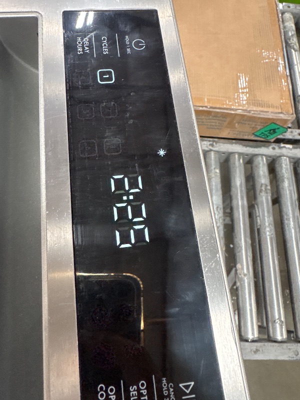 Photo 1 of *Powers on*Kenmore 24" Built-In Stainless Steel Tub Dishwasher with SmartWash, UltraWash, SmartDry Plus, MoreSpace Adjustable Rack, Energy Star Certified, Fingerprint Resistant Stainless Steel