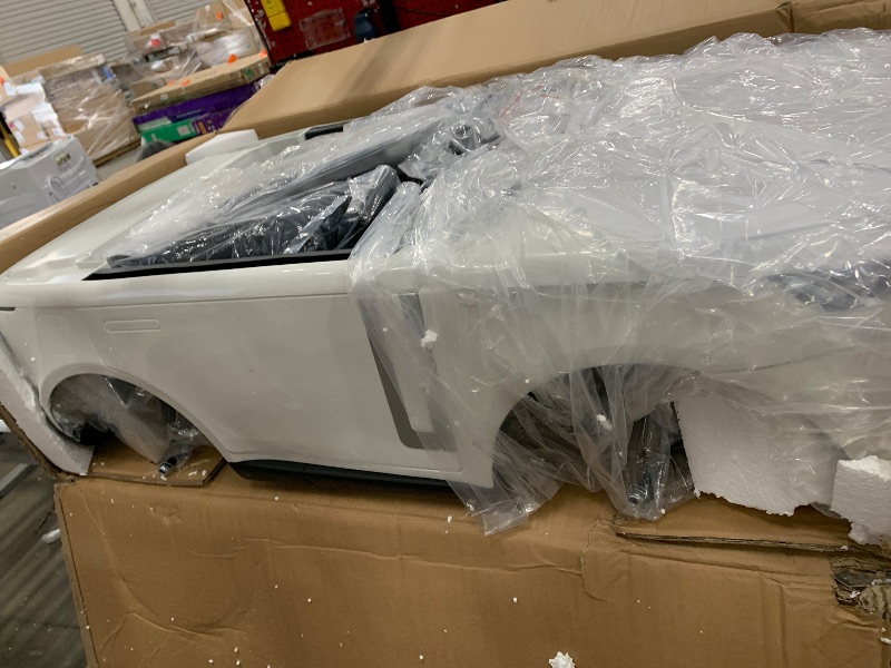 Photo 1 of ***TRUCK/TRAILER PICK UP ONLY** (PARTS) (SIGNS OF USE/DAMAGE) coucheta 2 Seater Ride On Car for Kids, Licensed Land Rover 24V 7AH 5MPH Ride On Toys With Parent Remote Control, Kids Electric Vehicles Battery Powered Cars for Toddlers, Spring Suspension, LE
