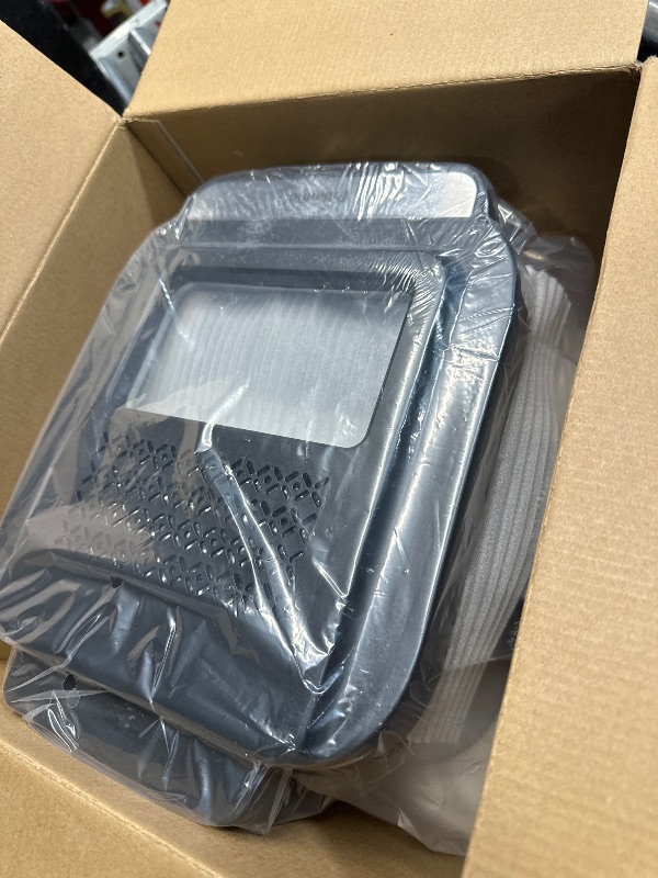 Photo 1 of Pukomc Electric Deep Fryer with Basket,Adjustable Temperature Frying Pot for Home Use