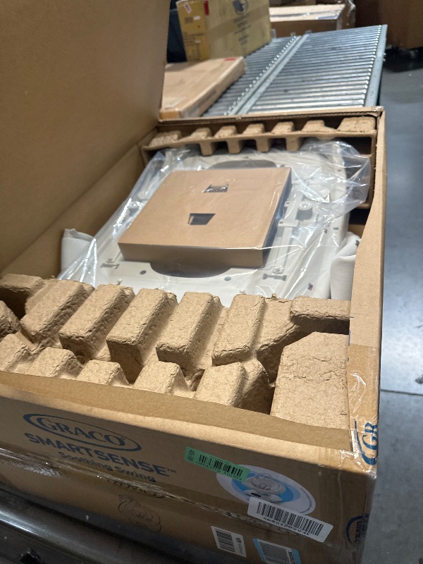 Photo 1 of Graco SmartSense Baby Swing with Cry Detection Technology