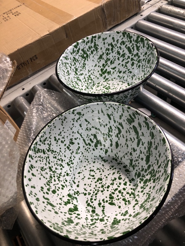 Photo 1 of ***(MINOR DAMAGE/ SEE NOTES)***
Red Co. Set of 2 Enamelware Metal Large Classic 4 quart Round Salad Serving Bowl, Dark Green Marble/Black Rim - Splatter Design