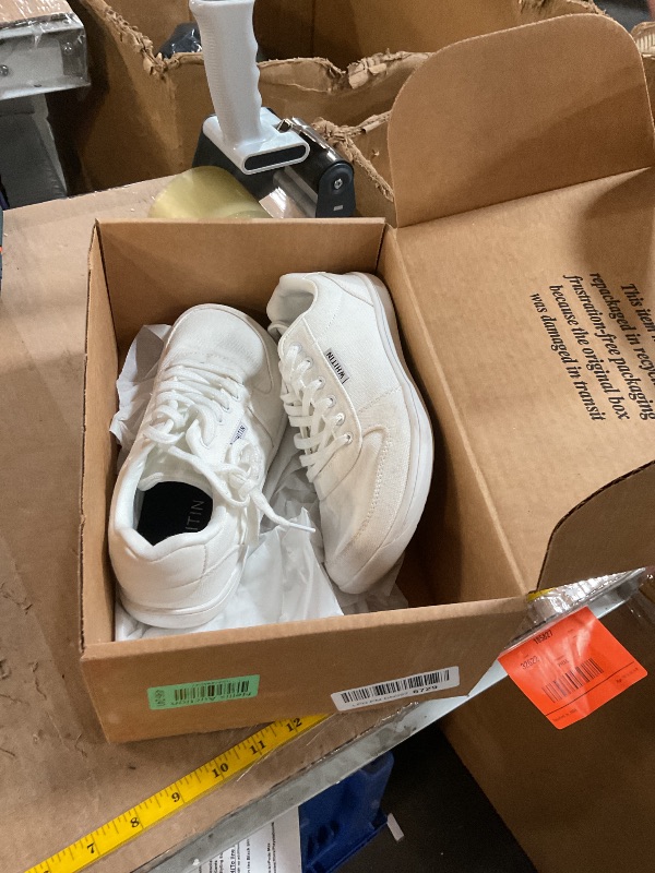 Photo 1 of ***(HEAVILY USED)***
WHITIN Women's Barefoot Sneakers Wide Toe Box Casual Minimalist Minimus Zero Drop Sole Shoes Size 8 Walking Athletic Training White 40