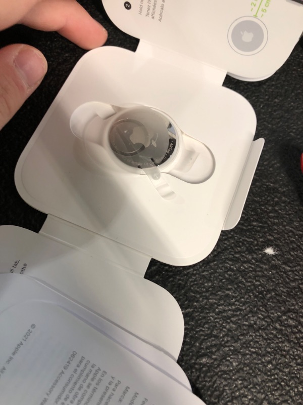 Photo 1 of Apple AirTag