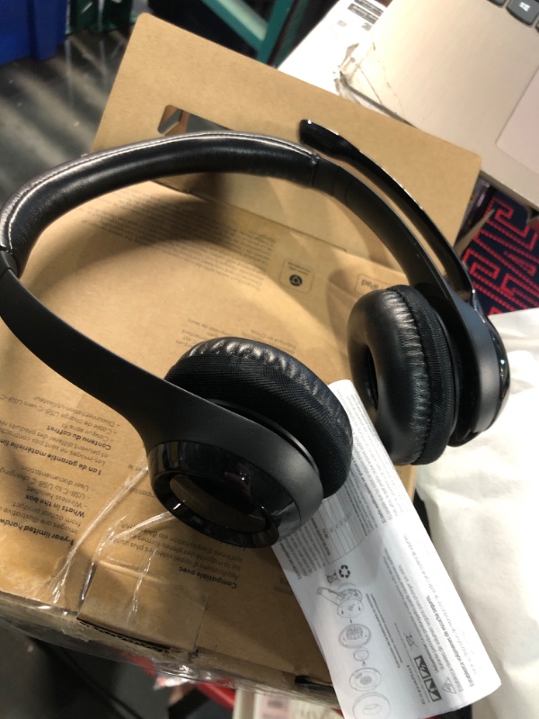 Photo 1 of ***(PARTS ONLY/ NON FUNCTIONAL/ NO RETURNS OR REFUNDS)***
Logitech Zone 301 Wireless Bluetooth Headset with Noise-Canceling Microphone, Compatible with Windows, Mac, Chrome, Linux, iOS, iPadOS, Android – Graphite