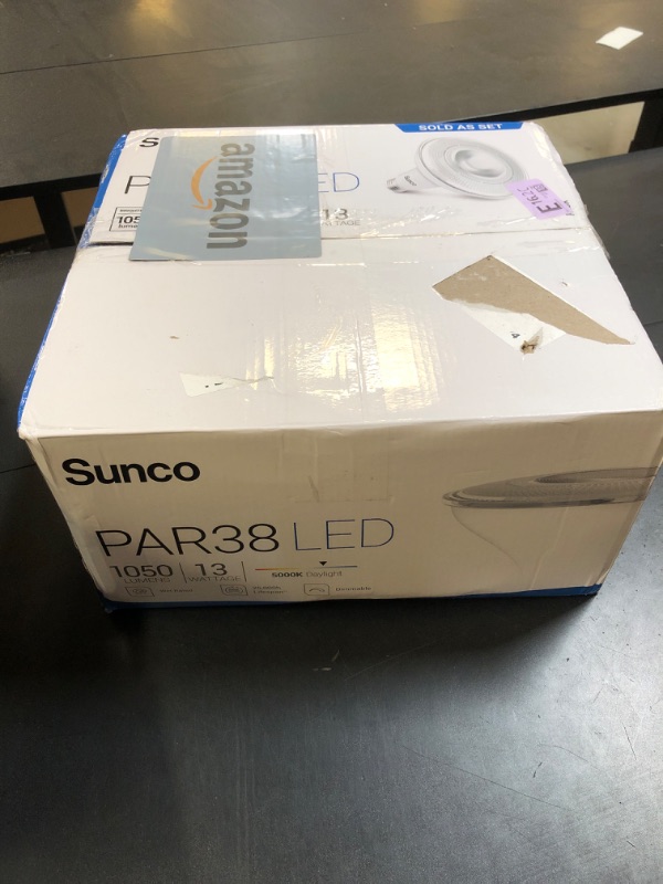 View 2 of Sunco 16 Pack Outdoor Flood Light Bulb LED PAR38, Exterior Spotlight Bulbs, Weatherproof, 1050 LM, 13W (100W Equivalent), 5000K Daylight, Wet Rated, Dimmable, E26 Base UL