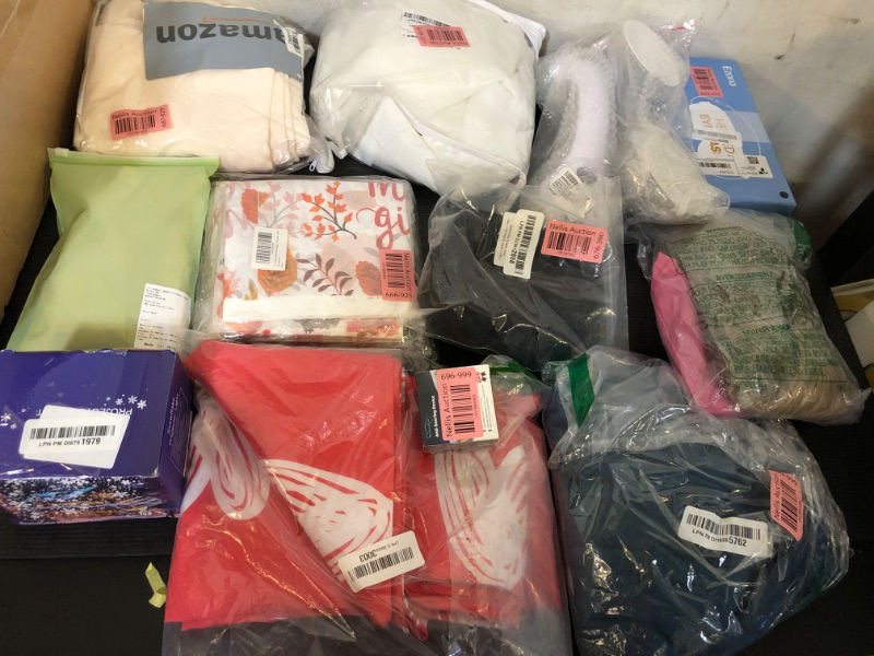 Photo 1 of  Small Items Pack ---sold as is
