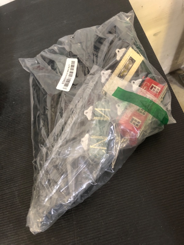 Photo 1 of JUQU Train Set-Electric Train Sets for Boys Toddlers Classical Train Toys,Battery-Powered Locomotive Engine with Sound and Lights, 3 Cars &10 Tracks, Christmas Toy Train for Age 3 4 5 6 Years Old Kids