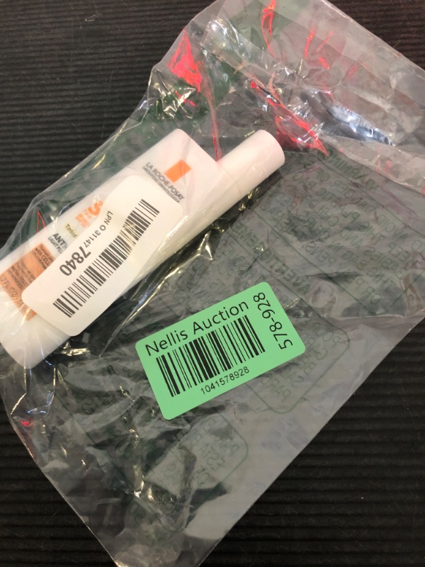 Photo 1 of La Roche-Posay Anthelios Tinted Sunscreen SPF 40+, Broad Spectrum SPF + Antioxidants, Titanium Dioxide & Zinc Oxide Sunscreen, 4 Flexible Shades With No White Cast, Oil Free & Oxybenzone Free