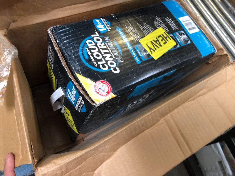Photo 1 of ARM & HAMMER Cloud Control Platinum Clumping Cat Litter 37LB