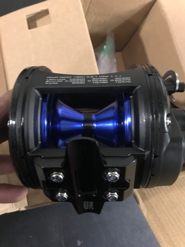 Photo 3 of Okuma Solterra SLX Two Speed Closed Frame Lever Drag Reel Saltwater Trolling Reel, SLX-20IIb, 480yds-30lb, Black