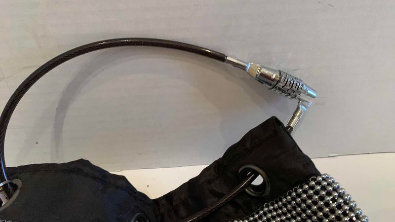 Photo 1 of MODERN ERA BAG WITH LOCK