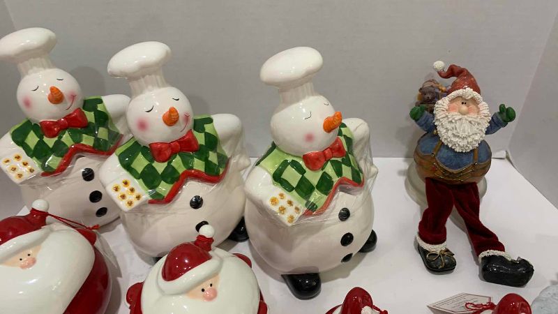 Photo 1 of CHRISTMAS DECORATIONS