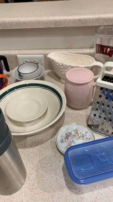 Photo 1 of KITCHEN ITEMS