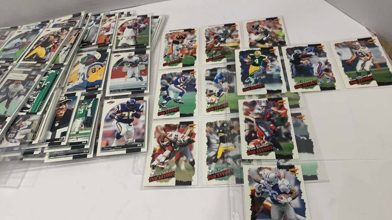 Photo 1 of 1996 PINNACLE SCORE NFL FOOTBALL CARDS
