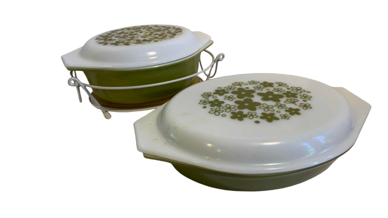 Photo 1 of 2 VINTAGE PIECES OF CORELLE CORNING CASSEROLE SERVING TRAYS