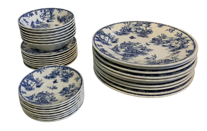 Photo 1 of 33 VINTAGE CHURCHILL PLATES AND BOWLS