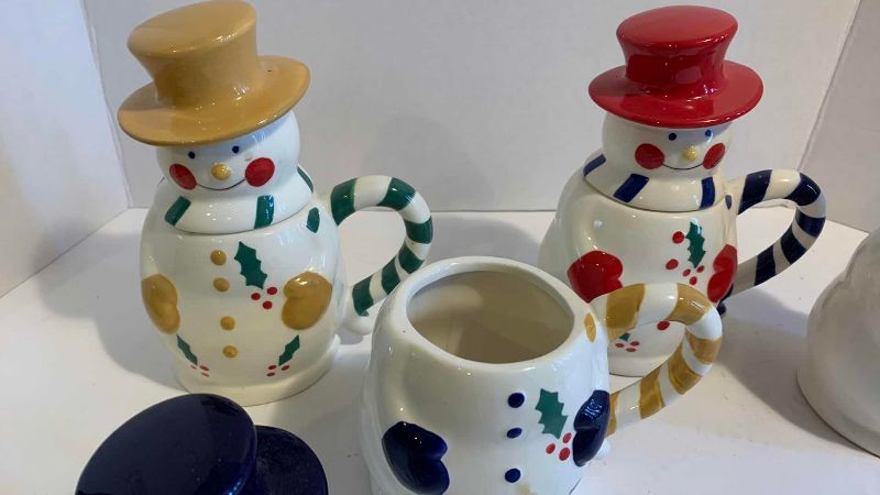 Photo 1 of 4 TEMPTATION CHRISTMAS SNOWMAN MUGS 12OZ
