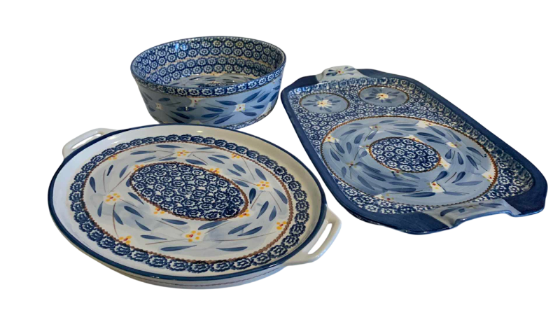 Photo 1 of 2 TEMPTATIONS OLD WORLD SERVICE PLATES AND A BOWL