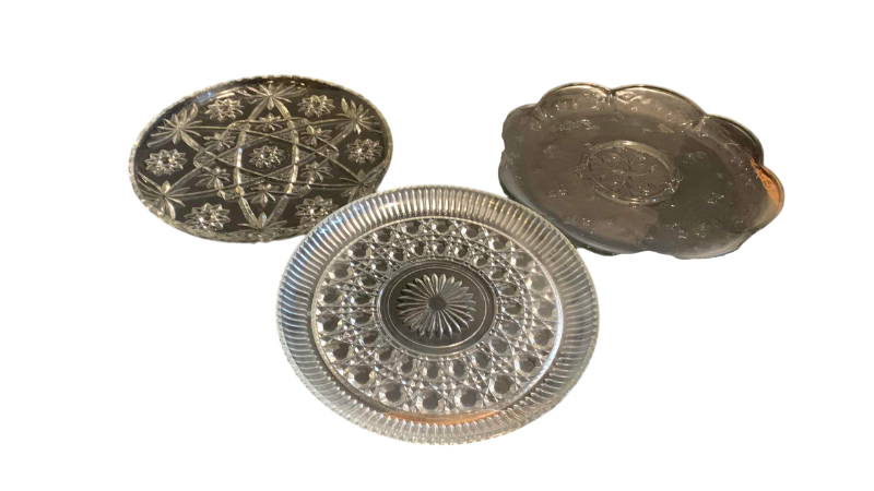 Photo 1 of 3 VINTAGE ANCHOR HOCKING GLASS SERVING PLATTERS