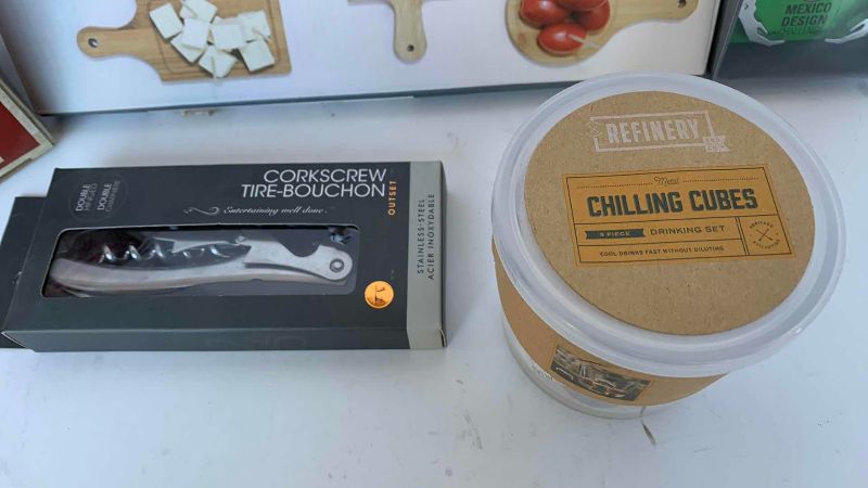 Photo 1 of BAR SERVICE ITEMS